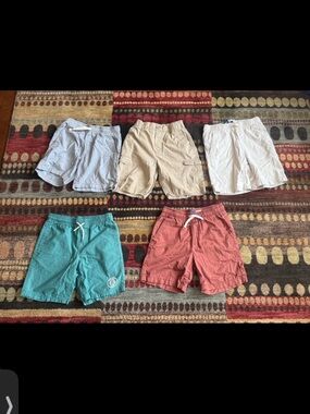 Boys 10/12 short lot